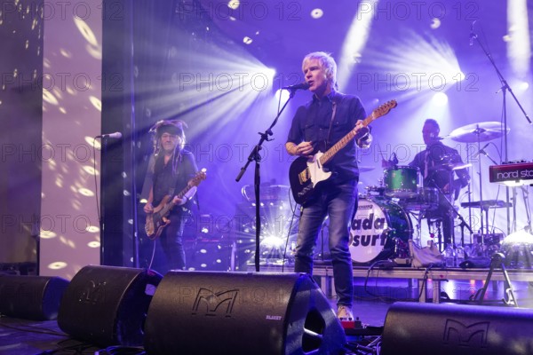Matthew Caws, singer and guitarist, founding member, NADA SURF, indie band, USA, Moon Mirror Tour 2024, concert, 2 December, 2024 at Metropol, Berlin, Germany < english> NADA SURF, indie band, USA, Moon Mirror Tour 2024, concert, December 2nd, 2024 at Metropol, Berlin, Germany, Europe