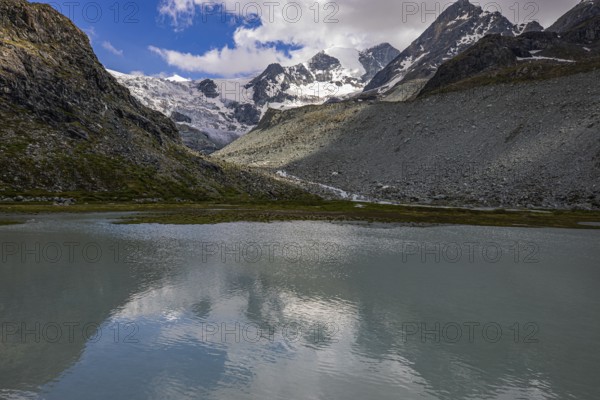 Glacial lake below the Moiry glacier, near Grimentz, Val d'Anniviers, Valais Alps, Canton Valais, Switzerland, Europe