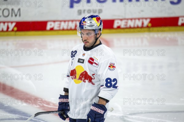 DEL, German Ice Hockey League 2024/25 season, playoff quarter-finals, game 3: Adler Mannheim v Red Bull Munich***Christopher Desousa (82, Munich)