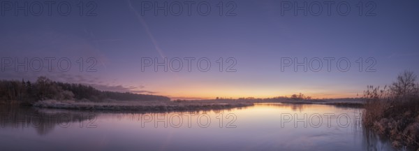 Panoramic view of the river Leine at sunset, winter, snow, ice, frost, cold, season, cosy, panorama, landscape photo, nature photo, flora, fauna, landscape format, pasture, grasses, flat land, sky, clouds, sunset, backlight, Neustadt am Rübenberge, Hanover region, Lower Saxony, Germany, Europe