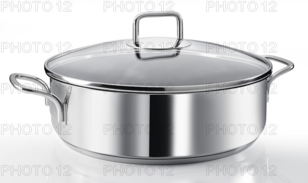 Cooking pot in front of a white background, studio shot
