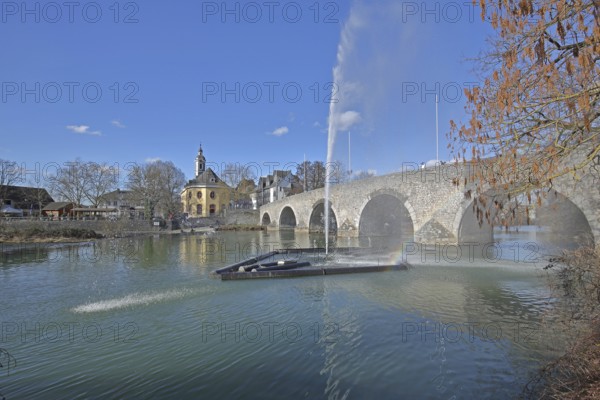 Historic Old Lahn Bridge and Hospital Church, Lahn, fountain, water features, stone arch bridge, Wetzlar, Hesse, Germany, Europe