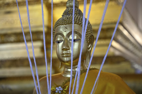Buddha statue, Wat Phra Si Sanphet, Buddhist temple, Ayutthaya, Ayutthaya province, Thailand, Asia
