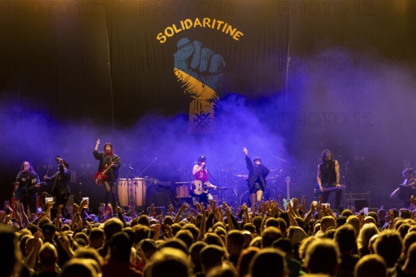 GOGOL BORDELLO, folk punk band, USA, concert, 15.02.2025, Max-Schmeling-Halle, Berlin, Germany < english> BORDELLO, folk punk gypsy band, USA, concert, February 15th, 2025, Max-Schmeling-Halle, Berlin, Germany, Europe