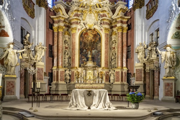 Interior of the parish church of St Martin in Bamberg, Upper Franconia, Bavaria, Germany, Europe