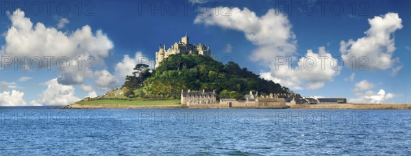St Michael's Mount tidal island, Mount's Bay, Cornwall, England, United Kingdom, Europe