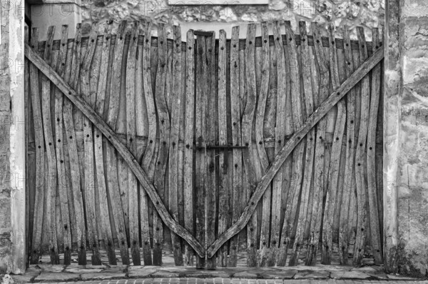 Old wooden Tor tor, black and white, Santa Maria del Camí, Calvià, Majorca, Balearic Islands, Balearic Islands, Spain, Europe