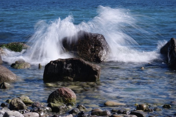 Wave play, Baltic Sea beach, Mecklenburg-Western Pomerania, Germany, Europe