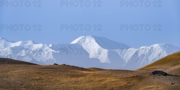 Snow-capped mountains, Pamir Mountains, high mountains, Transalai Range, Alay District, Kyrgyzstan, Asia