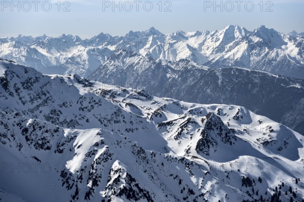 Peaks and mountains in winter, Sellraintal, Stubai Alps, Kühtai, Tyrol, Austria, Europe