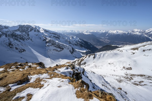 Summit of the Mitterzeigerkogel in winter, Sellraintal, Kühtai, Tyrol, Austria, Europe