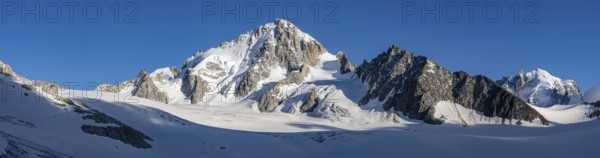 High alpine mountain landscape, summit of the Aiguille de Chardonnet and Glacier du Tour, glaciers and mountain peaks, Chamonix, Haute-Savoie, France, Europe