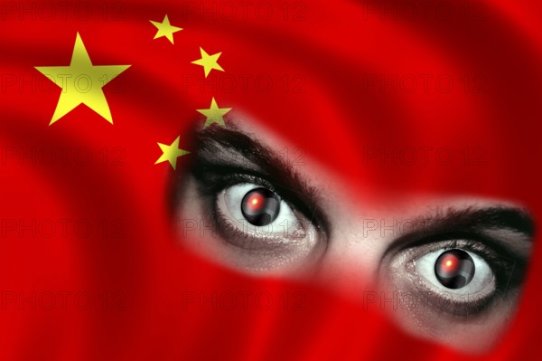 Symbolic image, China, surveillance, social spider web, trade dispute, punitive tariffs, economic war, international markets, East-West conflict, hegemony, global economy, dominance, Germany, espionage, social media, social networks, global spider web, GDPR General Data Protection Regulation, data siphoning, data collection, data sale, security, Tiktok, Huawei, Europe