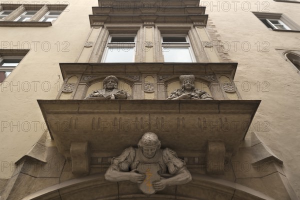 Decorative bay window of a rich town house from 1902, Watmarkt 3, Regensburg, Upper Palatinate, Bavaria, Germany, Europe
