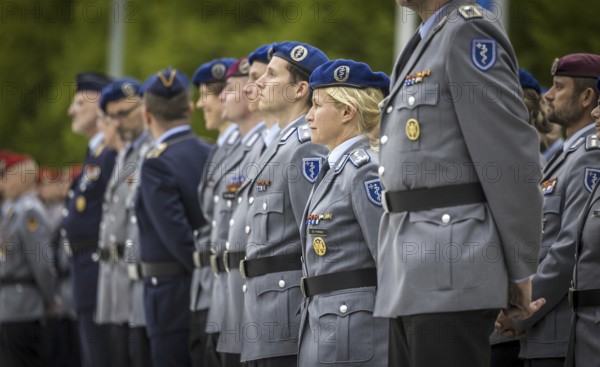 Soldiers from various armed forces during the final roll call at the Federal Ministry of Defence to pay tribute to the Bundeswehr's deployment in Mali