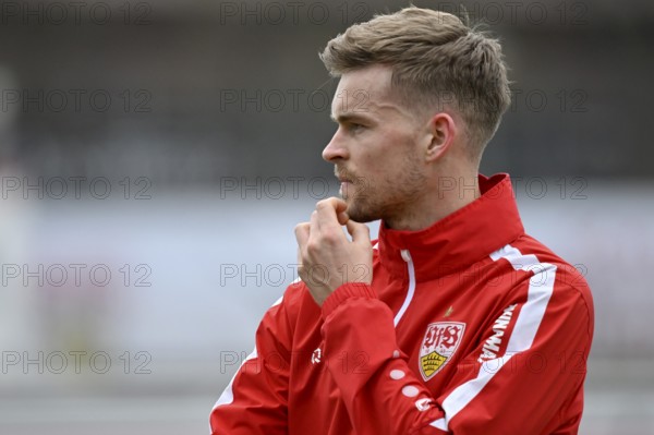 Maximilian Mittelstädt VfB Stuttgart (07) Portrait, thoughtful, Stuttgart, Baden-Württemberg, Germany, Europe