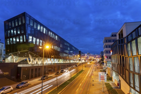 Essen, city centre, Segerothstraße, Limbecker Platz shopping centre, Funke Mediengruppe publishing house, left, Essen, North Rhine-Westphalia, Germany, Europe