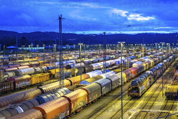 The Hagen-Vorhalle marshalling yard, one of the 9 largest in Germany, is located on the Wuppertal-Dortmund railway line and has 40 directional tracks on which goods trains are assembled, in the evening, North Rhine-Westphalia, Germany, Europe