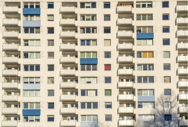 Residential tower block, 12 floors, rental flat, Hobeinsenstrasse 6a, Essen-Holsterhausen, Essen, North Rhine-Westphalia, Germany, Europe