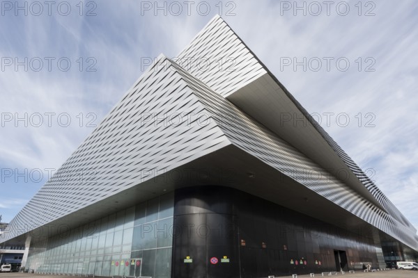 Modern architecture, new Basel Exhibition Centre building, architects Herzog and de Meuron, Basel, Canton of Basel-Stadt, Switzerland, Europe