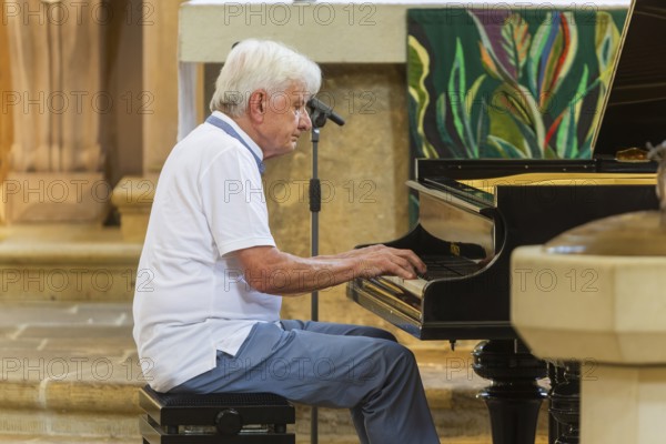 31st Elbhangfest, Loschwitzer Kirche, Peter Rösel piano concert, 31st Elbhangfest, Dresden, Saxony, Germany, Europe