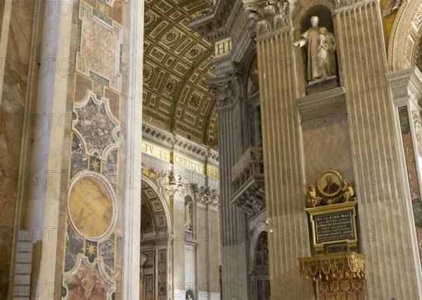 St Peter's Basilica, San Pietro in Vaticano, Basilica of St Peter in the Vatican, Rome, Italy, Europe