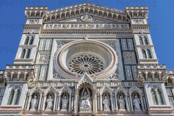 Cathedral of Santa Maria del Fiore, Duomo, building, architecture, history, culture, architecture, art, tourism, city trip, blue sky, Florence, Tuscany, Italy, Europe