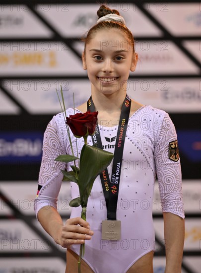 Frederika Suhl GER Award ceremony silver medal gymnastics, EnBW DTB-Pokal, Porsche-Arena, Stuttgart, Baden-Württemberg, Germany, Europe