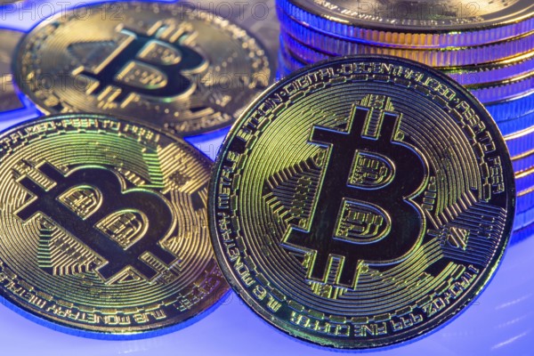 Bitcoin, cryptocurrency, symbol coin, optical placeholder for the digital currency
