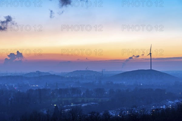 Slag heap landscape, Prosperstrasse slag heap with the Alpine Centre, Beckstrasse slag heap with the Tetraeder and Mottbruch slag heap with wind turbine, Bottrop, North Rhine-Westphalia, Germany, Europe