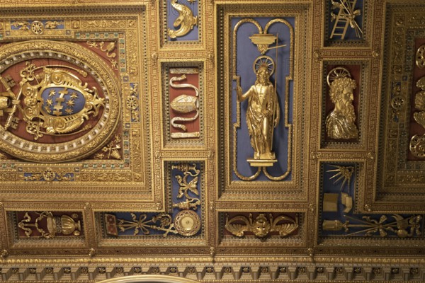Basilica ceiling, Lateran Basilica, Basilica San Giovanni in Laterano, Cathedral of the Diocese of Rome, Monti district, Rome Italy