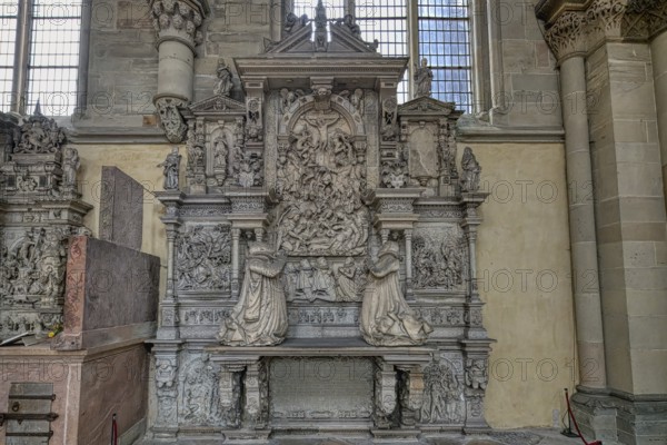 Magdeburg cathedral, Stone Epitaph, Magdeburg, Saxony Anhalt, Germany, Europe