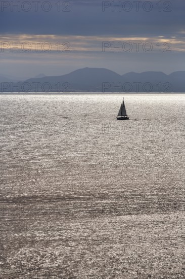 Sailboat, silhouette, Playas de Papagayo, evening sky, Monumento Natural de Los Ajaches nature park Park, Lanzarote, Canary Islands, Spain, Europe