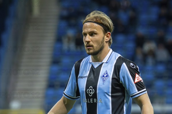Football 3rd division, season 2024/25, matchday 32: Waldhof Mannheim vs SpVgg Unterhaching***Felix Lohkemper (9, Mannheim)