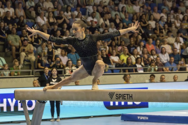 Olympic qualification in apparatus gymnastics in Rüsselsheim Picture: Helen Kevric on the balance beam