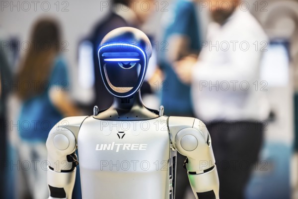 Unitree H1, H1-2, the first humanoid robot from the Chinese company Unitree. European Robotics Forum (ERF) in Stuttgart. The networking event brings together science, researchers and companies. This year's focus is on synergies between robotics and artificial intelligence. Stuttgart, Baden-Württemberg, Germany, Europe