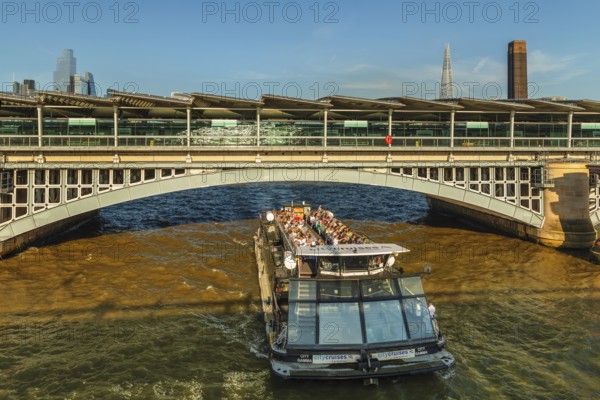 Black Friars Bridge and The Shard, London, England, United Kingdom, London, South of England, United Kingdom, Europe