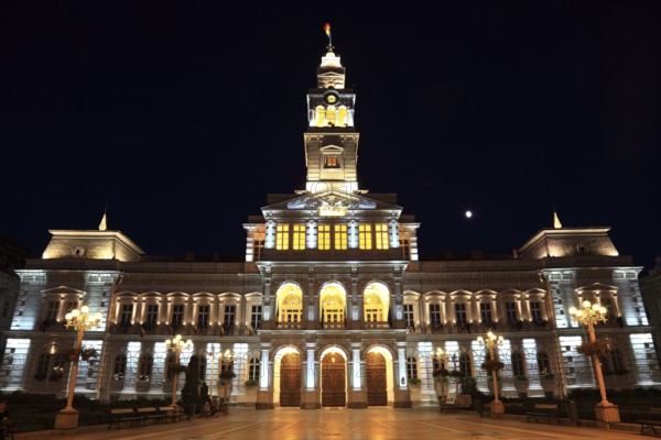 Banat, city of Arad, city centre, city hall at night, illuminated, Romania, Europe