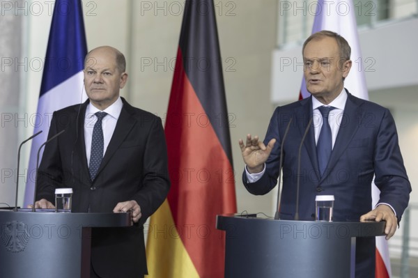 Olaf Scholz (SPD), Federal Chancellor, Donald Tusk, Prime Minister of Poland, at a press conference at the Federal Chancellery in Berlin, 15 March 2024