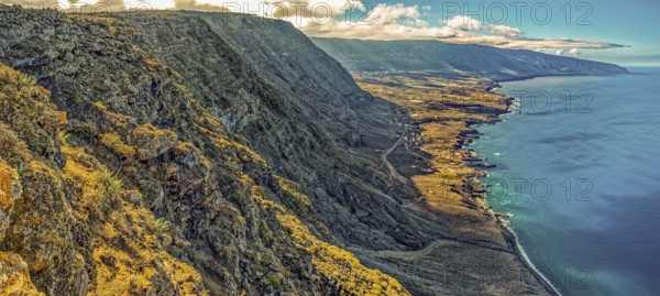Landscape on the caldera rim of El Hierro