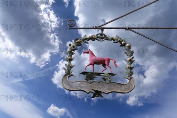 Historic nose sign of a former inn, Irrerstr., Nuremberg, Middle Franconia, Bavaria, Germany, Europe