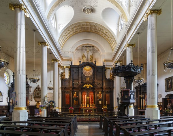 Interior church of Saint Magnus the Martyr, City of London, England, UK architect Christopher Wren