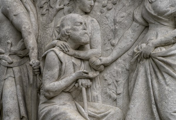 Detail photo, figures and sculptures at the base of the Queen Louise Monument, in the Großer Tiergarten, Berlin, Germany, Europe