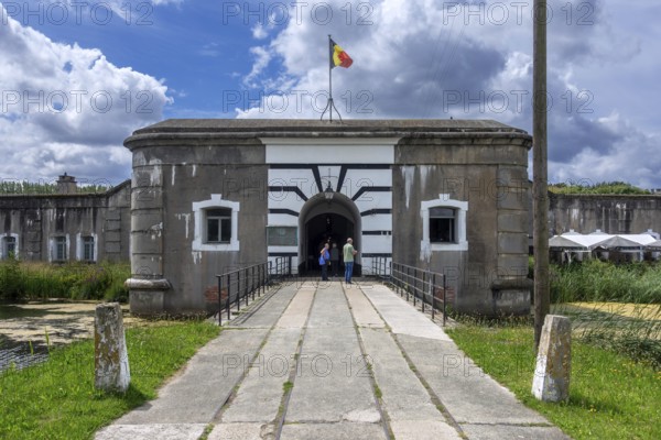 Fort van Liezele, best conserved fortress of the fortified area of Antwerp, now WW1 museum near Puurs-Sint-Amands, province of Antwerp, Belgium, Europe
