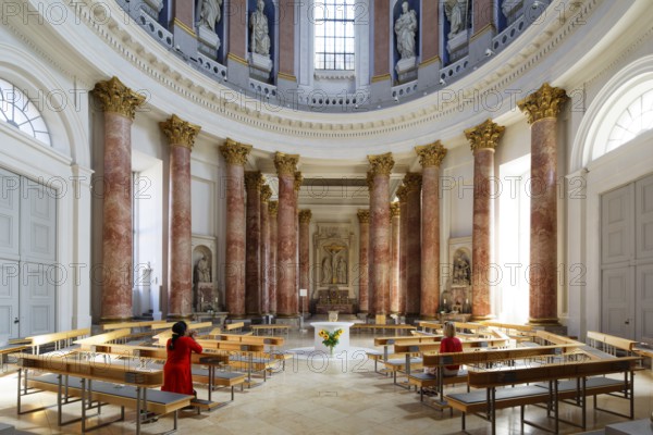 Round building with (50 metre) high dome on 40 columns and statues of the twelve apostles, Parish Church of St. Elisabeth, Classicism, completed 1903, Jacobsplatz, Sebald Old Town, Nuremberg, Middle Franconia, Franconia, Bavaria, Germany, Europe