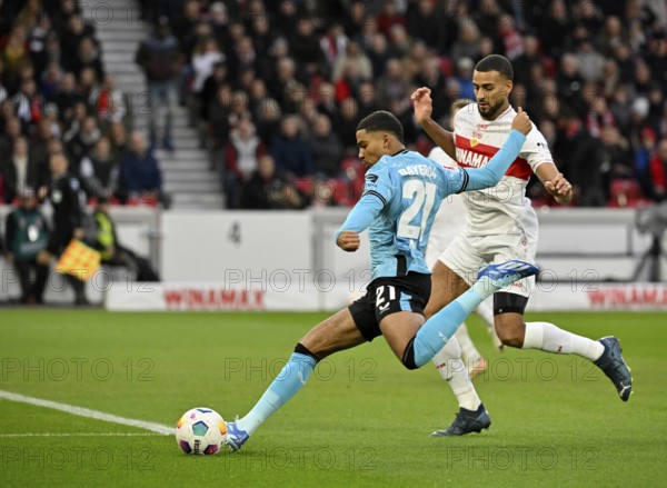 Amine Adli Bayer 04 Leverkusen (21) against Josha Vagnoman VfB Stuttgart (04) MHPArena, MHP Arena Stuttgart, Baden-Württemberg, Germany, Europe