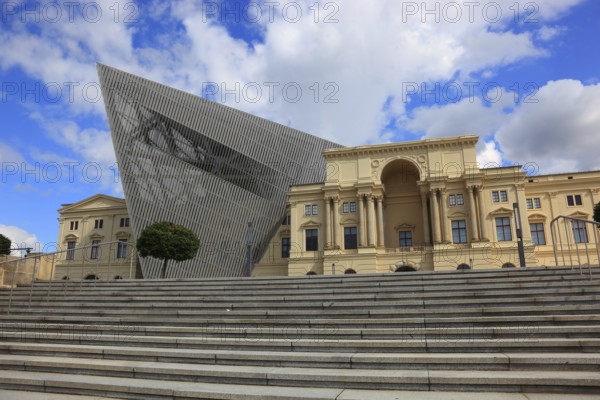 Military History Museum of the German Armed Forces, main arsenal building with wedge, architect Daniel Libeskind, Dresden, Saxony, Germany, Europe