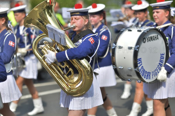 Participants and spectators at the traditional Schuetzenumzug on 09.07.2017 in Iserlohn, Germany, Europe