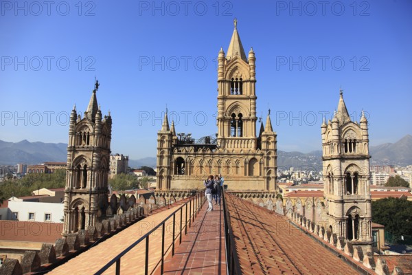 City of Palermo, on the roof of the Cathedral Maria Santissima Assunta, UNESCO World Heritage Site, Sicily, Italy, Europe