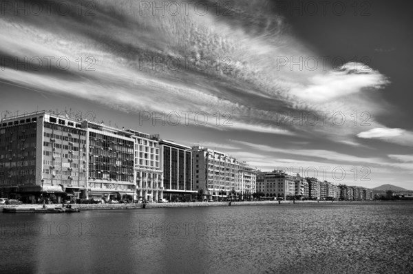 Old harbour, view of waterfront, skyline of Thessaloniki, black and white, Thessaloniki, Macedonia, Greece, Europe